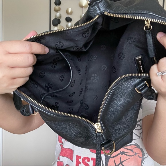 SOLD Tory Burch Frida Leather Satchel - Picture 4 of 16